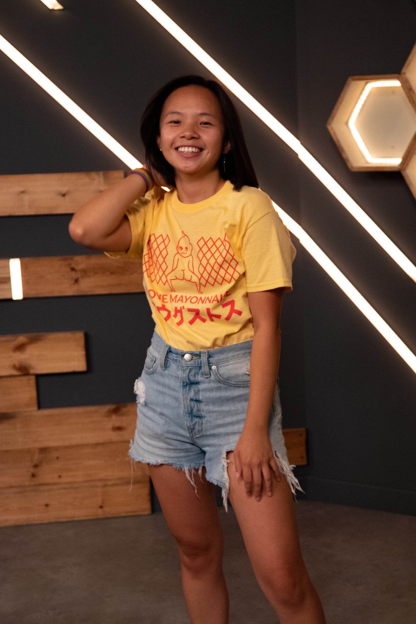 Mayo Tee - Yellow