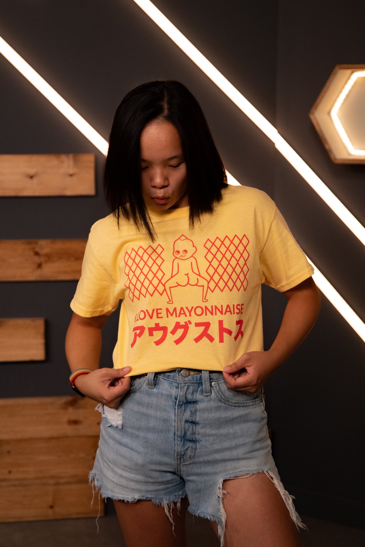 Mayo Tee - Yellow