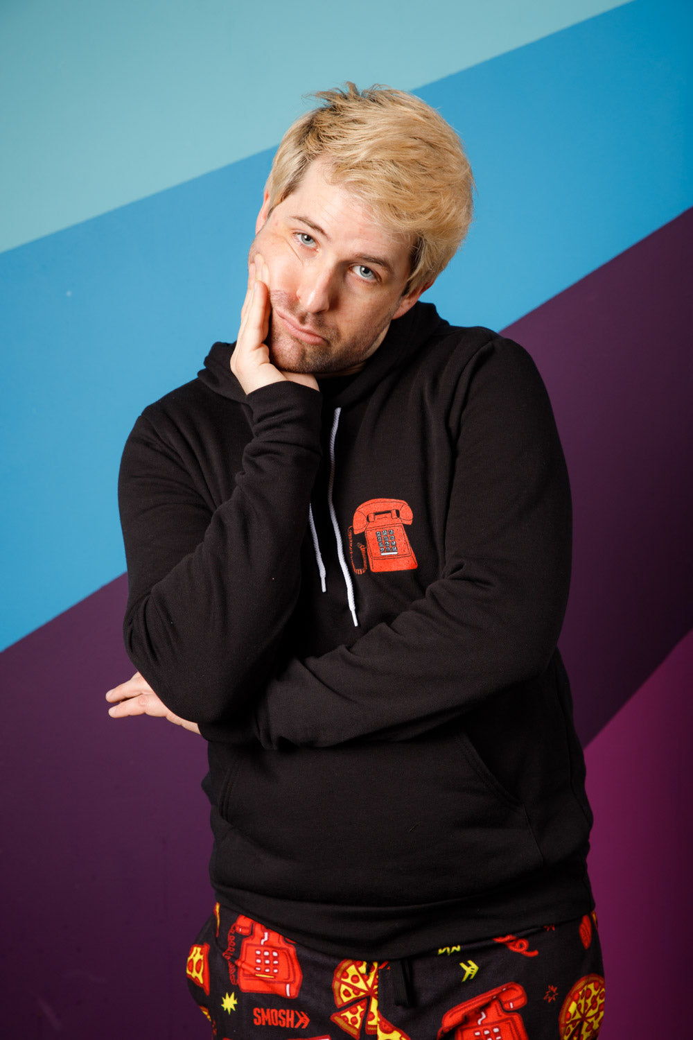 Black Pizza Place Hoodie – Smosh Store